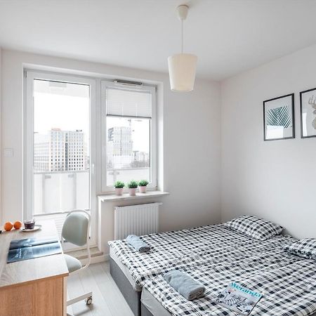 Pokoje Wita Stwosza Warszawa Exteriör bild